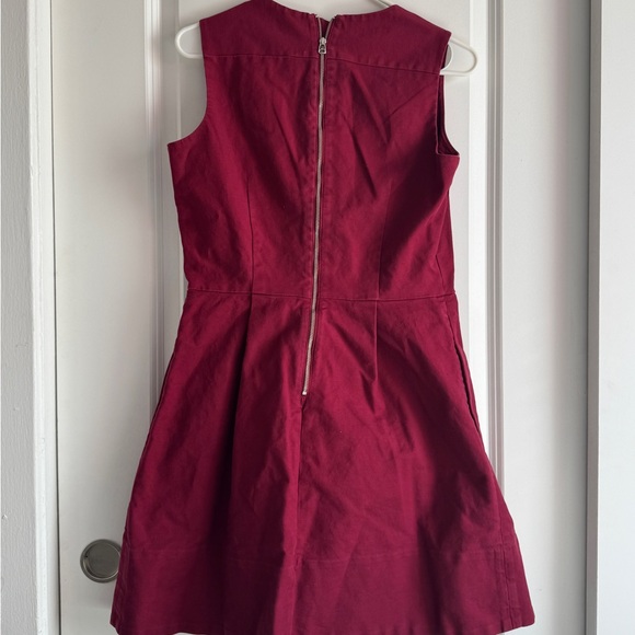 Gap burgundy winter chic sleeveless dress, size 8 - Picture 3 of 9